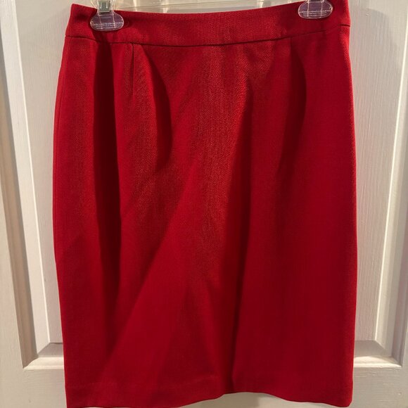 Doncaster Women's Red Straight 100% Wool Lined Skirt ~ Size: 4 ~ EUC - Picture 1 of 4